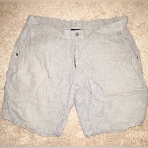 Patagonia size 38 men’s linen shorts
